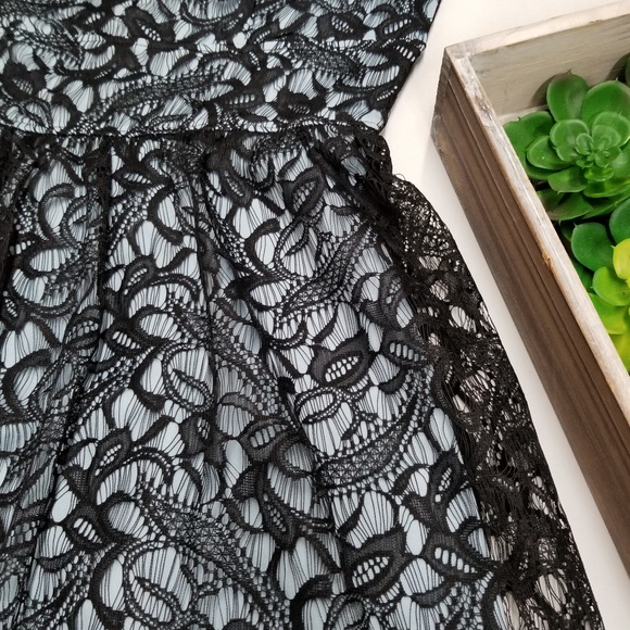 ✅ Blue and Black Lace Dress - Picture 2 of 6